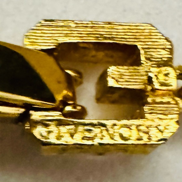 Givenchy Gold Link Necklace - Picture 7 of 8